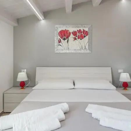 Holiday home La Casa Del Corso Avola